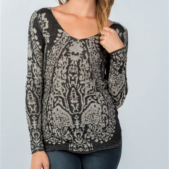 Beulah Tops - Beulah Ladies Dark & Light Gray Textured Long Sleeve Blouse - Small & Medium